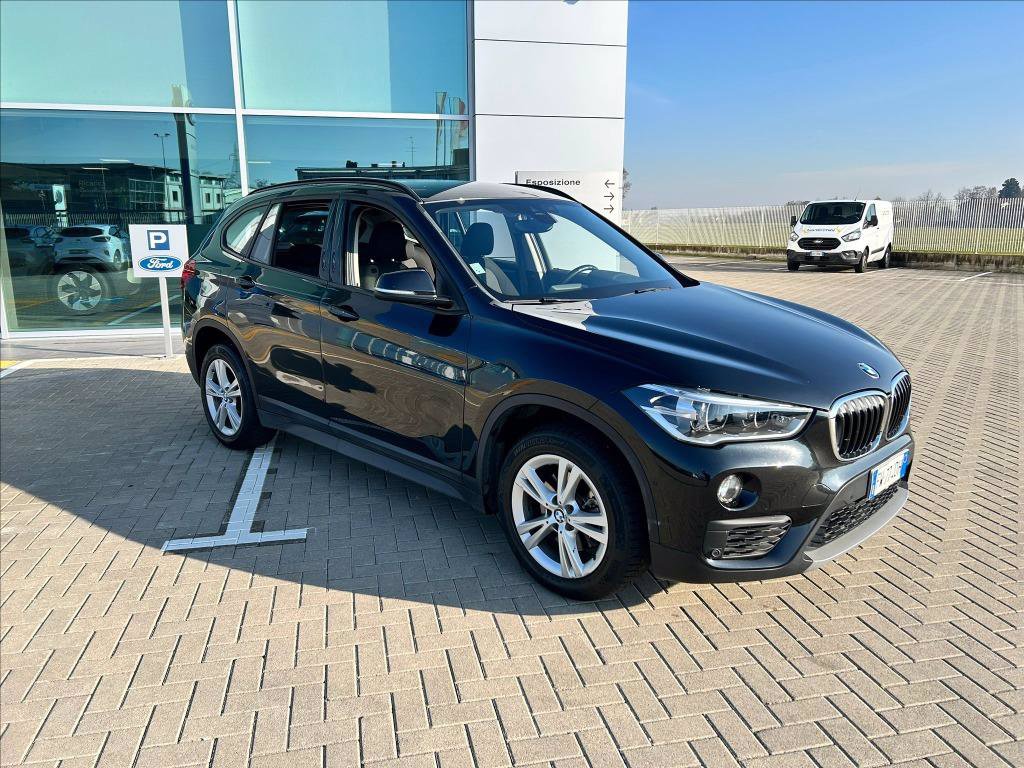 BMW X1 sdrive18i 140cv auto 7m