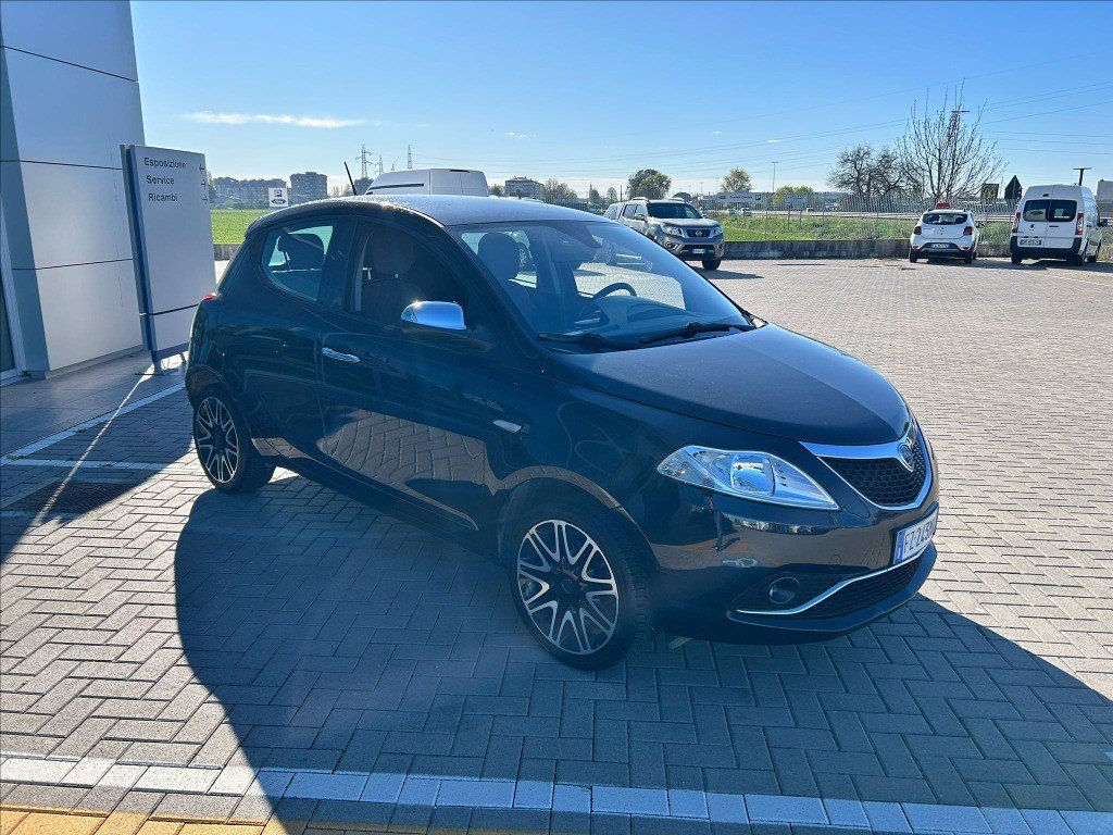 LANCIA Ypsilon 1.2 Platinum s&s 69cv my19