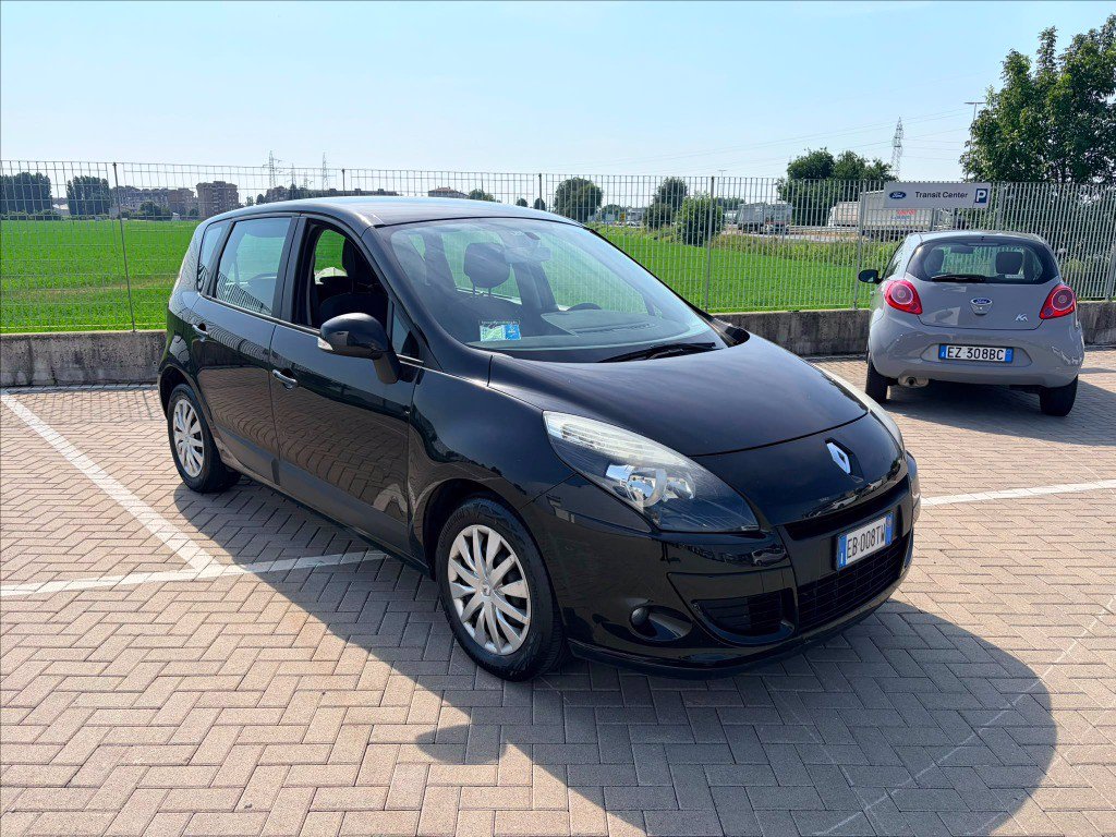 RENAULT Scenic X-Mod 1.5 dci Dynamique 110cv